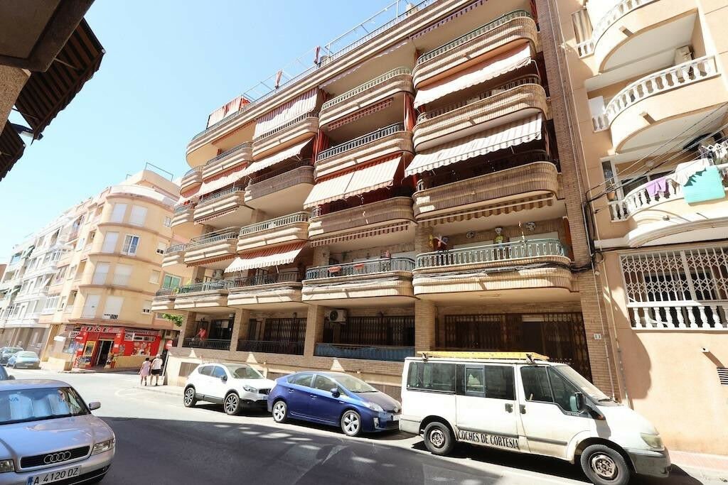 Ground Floor Apartment Playa Del Cura Alicante - image 16