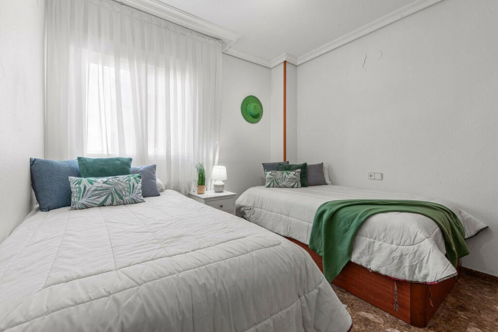 Middle Floor Apartment El Campello Alicante - image 16