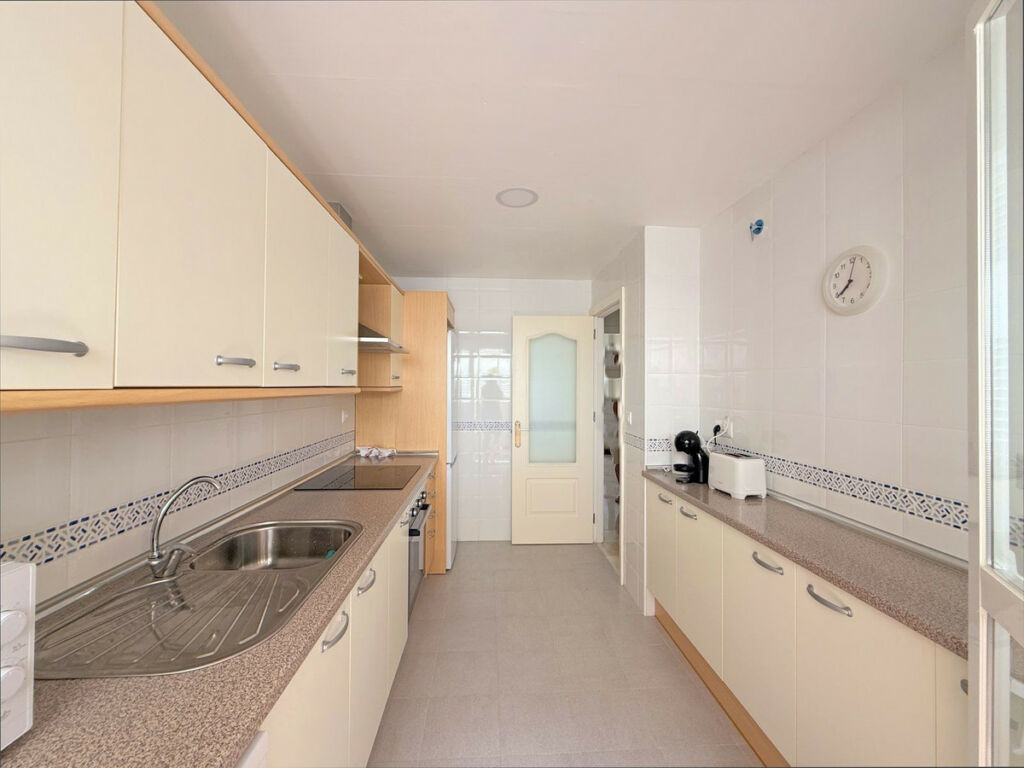 Ground Floor Apartment La Duquesa Málaga - image 16