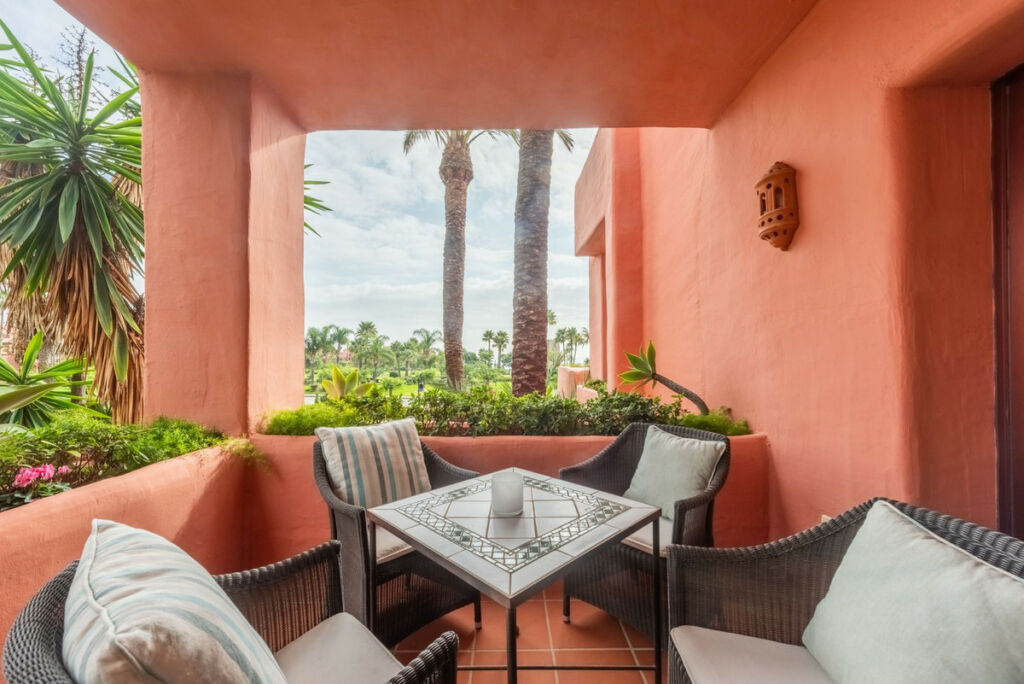 Middle Floor Apartment New Golden Mile Málaga - image 16
