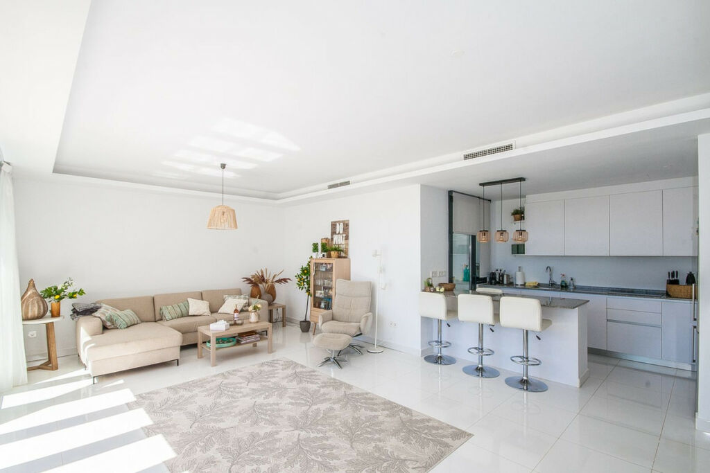 Penthouse Duplex Atalaya Málaga - image 16