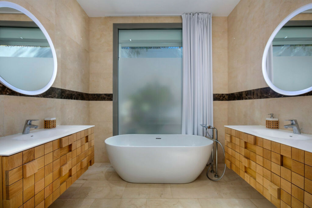 Detached Villa Benahavís Málaga - image 16