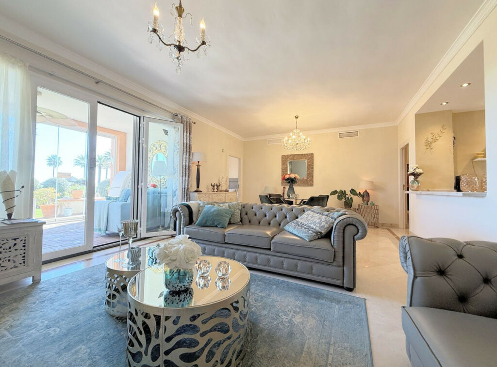 Ground Floor Apartment Casares Playa Málaga - image 16