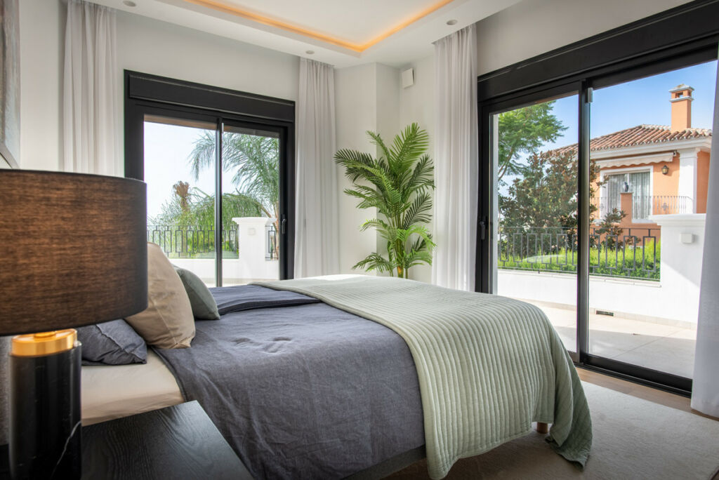 Detached Villa La Quinta Málaga - image 16