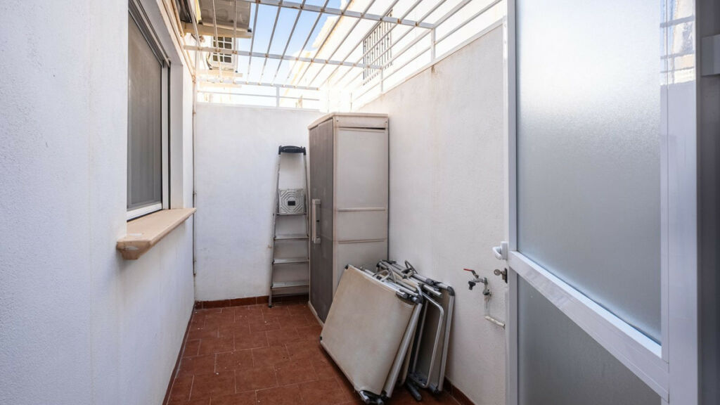 Ground Floor Apartment Punta Prima Alicante - image 16