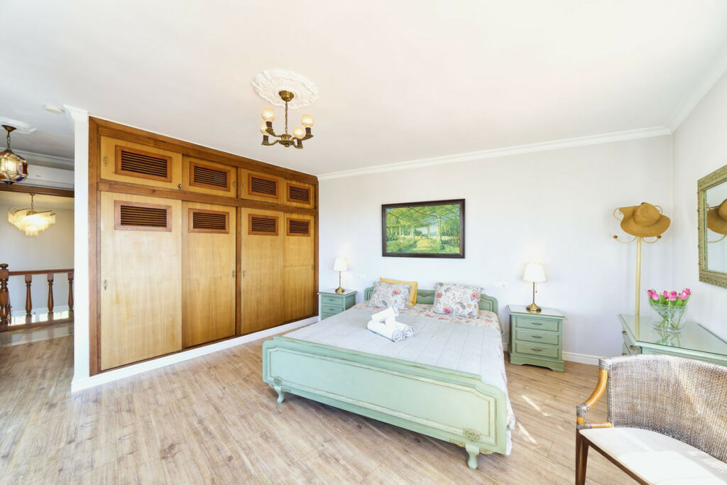 Detached Villa Fuengirola Málaga - image 16