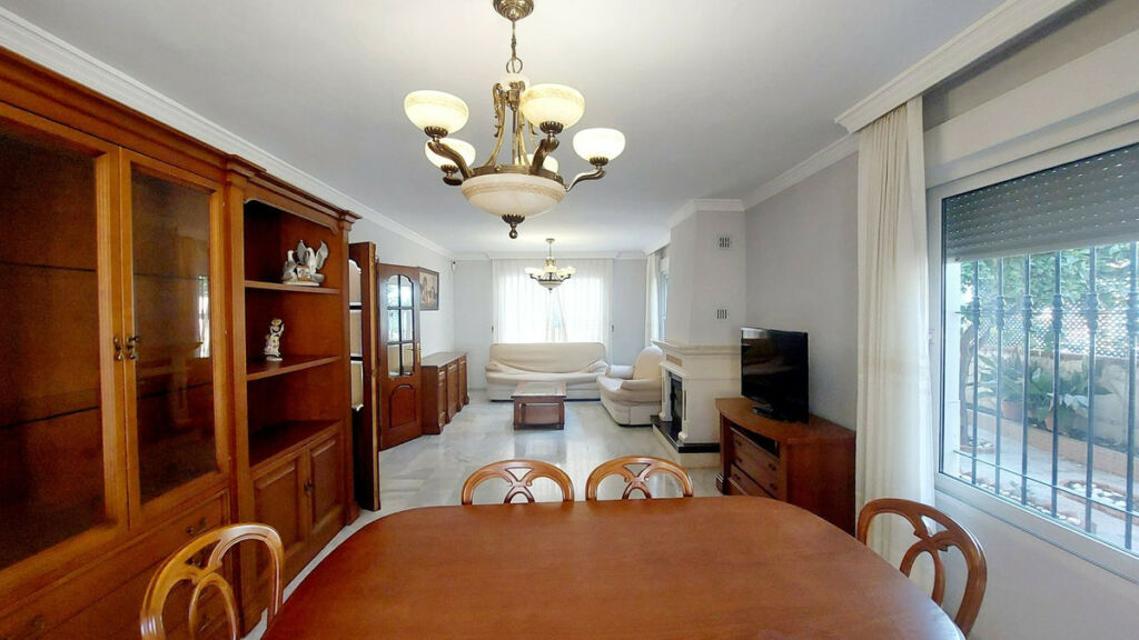 Townhouse Los Boliches Málaga - image 16
