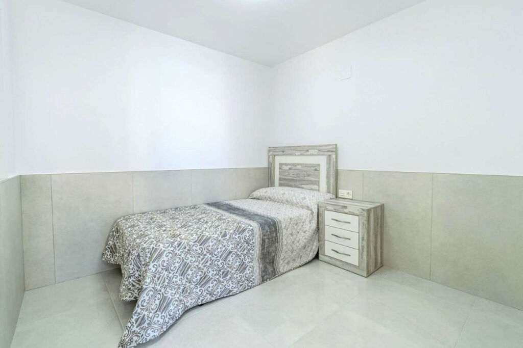 Bungalow Torrevieja Alicante - image 16