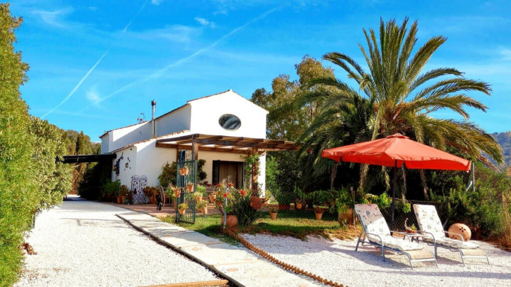 Detached Villa Selwo Málaga - image 16