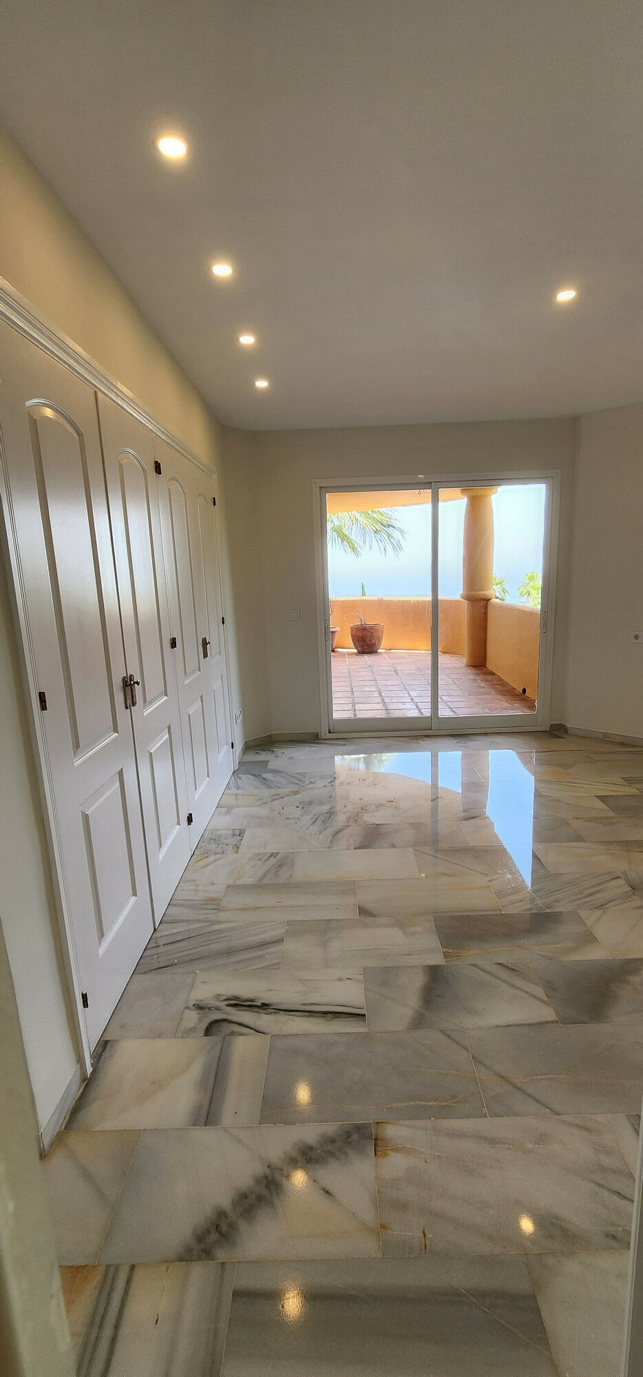 Middle Floor Apartment Calahonda Málaga - image 16