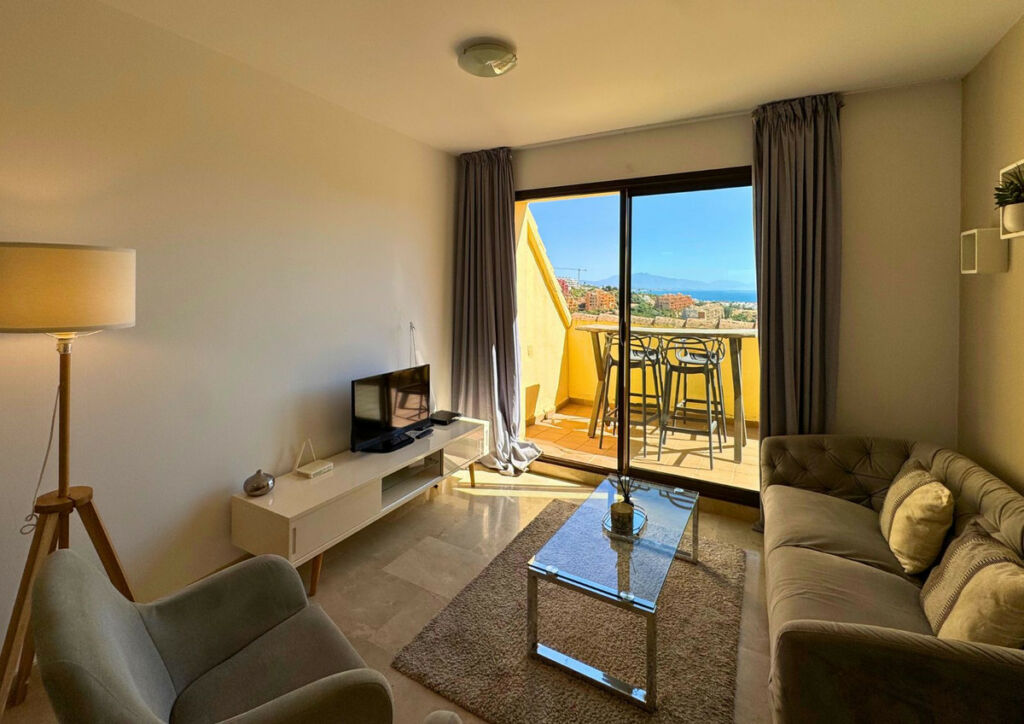 Penthouse La Duquesa Málaga - image 16