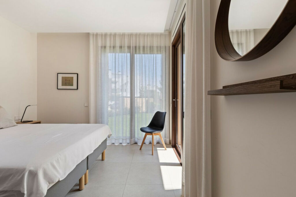 Ground Floor Apartment Benahavís Málaga - image 16