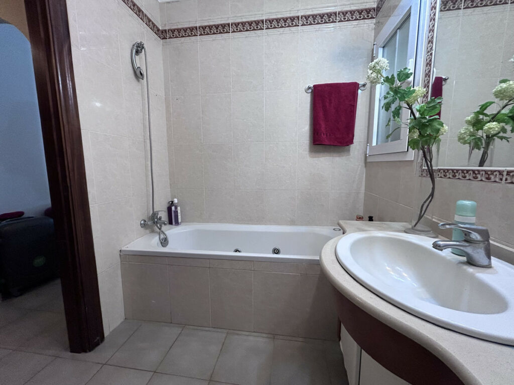 Detached Villa San Pedro de Alcántara Málaga - image 16