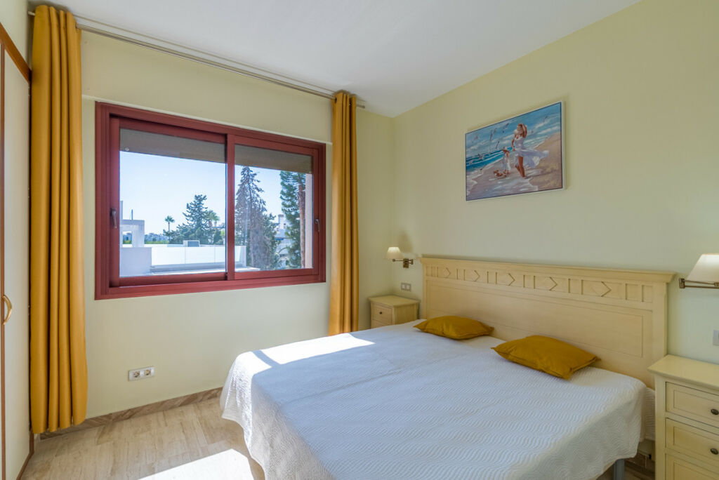 Middle Floor Apartment San Pedro de Alcántara Málaga - image 16