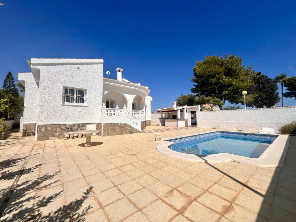 Detached Villa Rojales Alicante - image 16