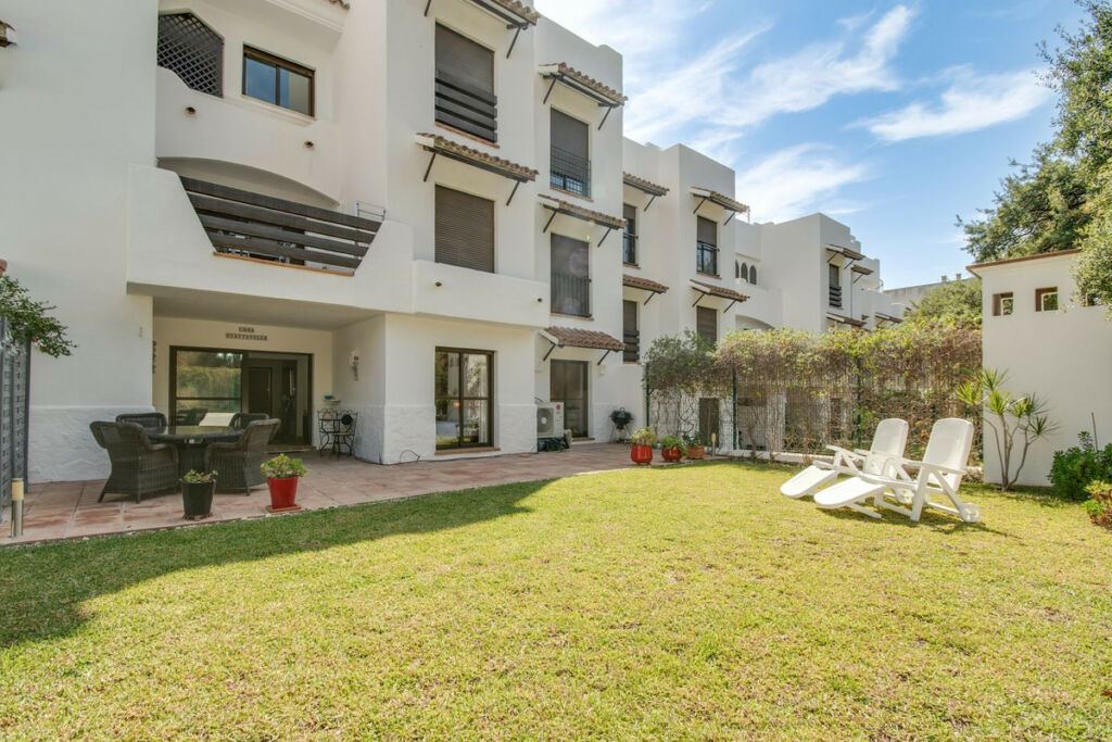 Ground Floor Apartment New Golden Mile Málaga - image 18