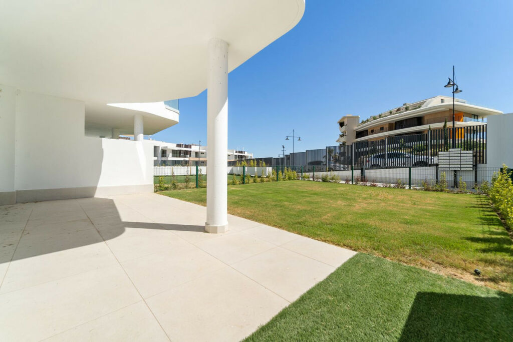 Ground Floor Apartment Fuengirola Málaga - image 16