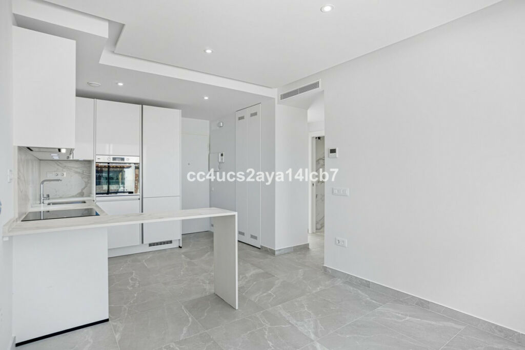 Middle Floor Apartment La Cala de Mijas Málaga - image 16