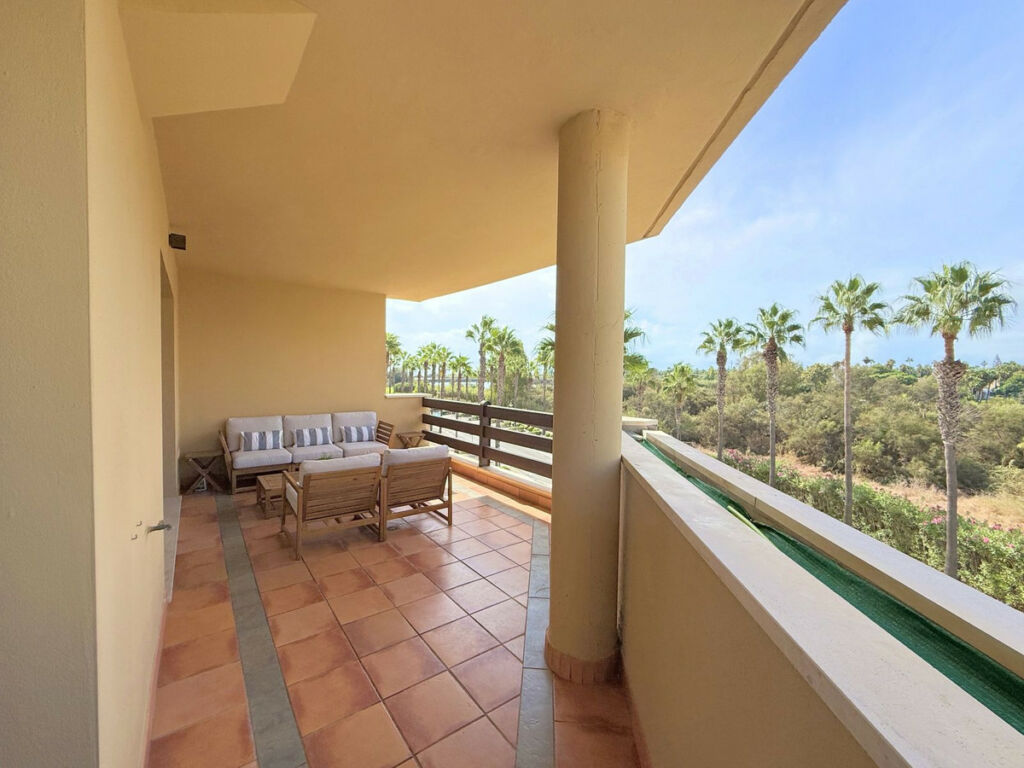 Middle Floor Apartment Sotogrande Puerto Cádiz - image 23