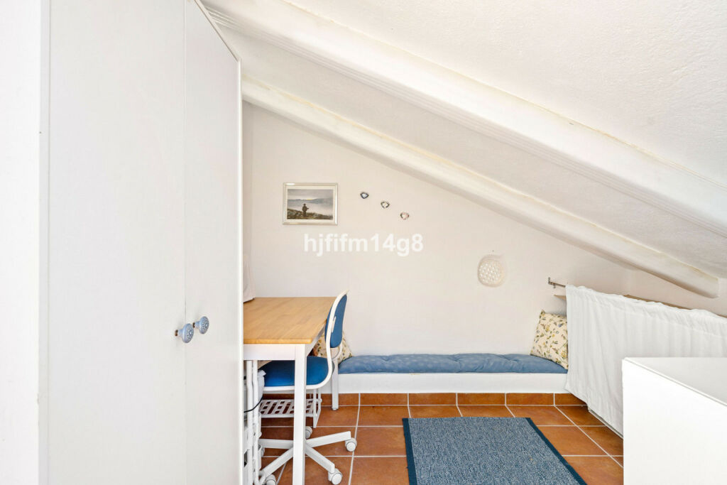 Penthouse Duplex Nueva Andalucía Málaga - image 16