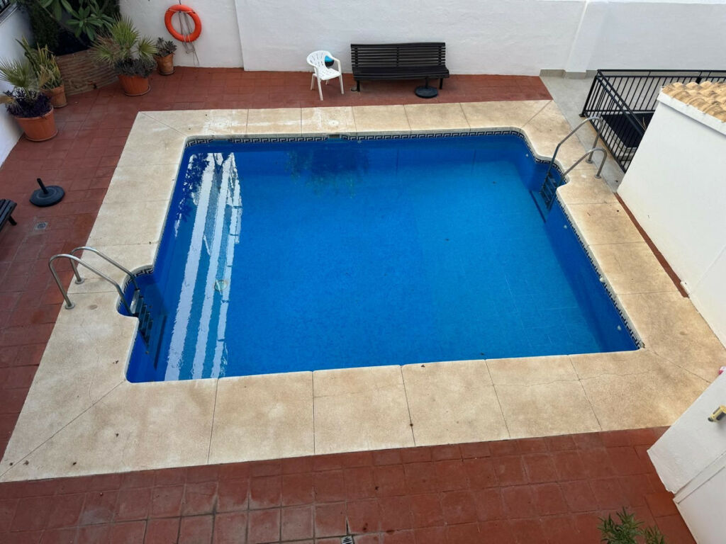 Middle Floor Apartment Fuengirola Málaga - image 16