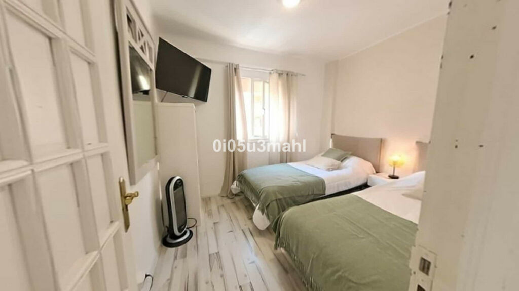Middle Floor Apartment Málaga Málaga - image 16