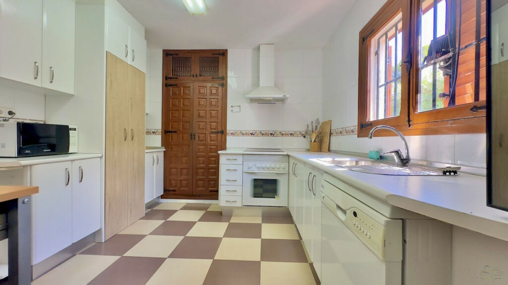 Detached Villa Javea Alicante - image 16
