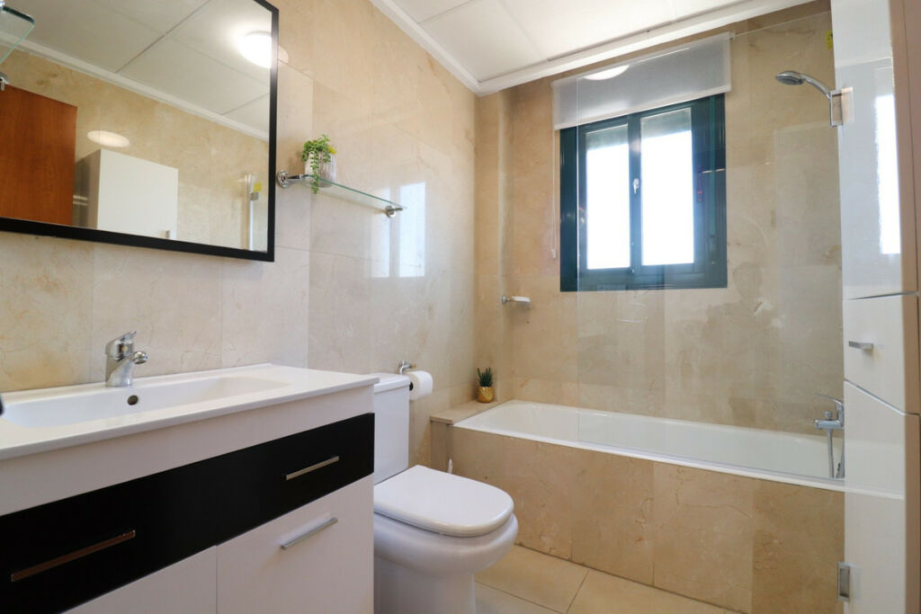 Ground Floor Apartment Dona Pepa Alicante - image 16