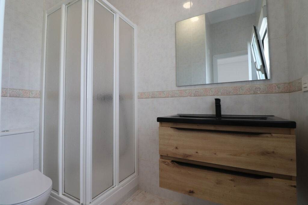 Detached Villa Dona Pepa Alicante - image 16