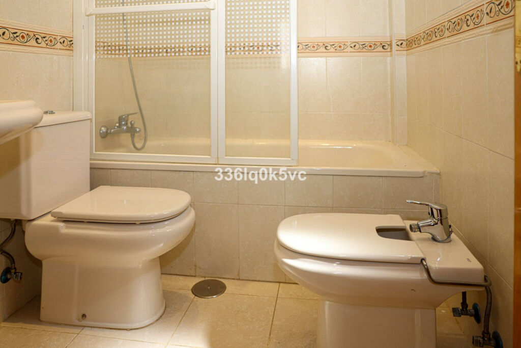 Middle Floor Apartment Benahavís Málaga - image 16