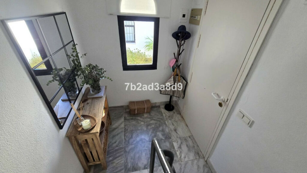 Townhouse New Golden Mile Málaga - image 16