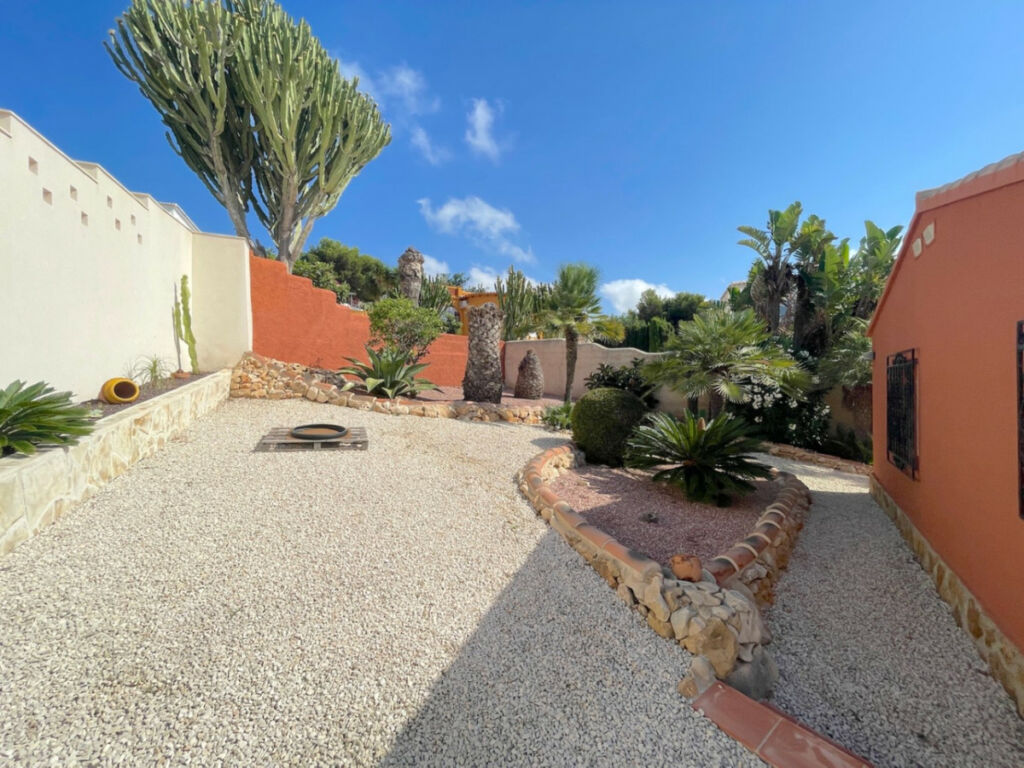 Detached Villa Benitachell Alicante - image 16