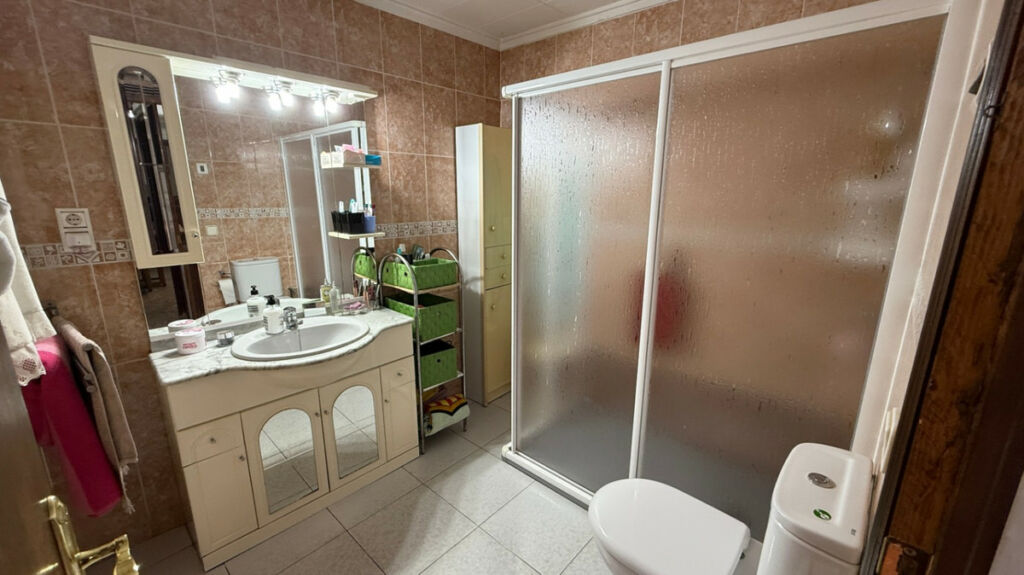 Townhouse Torrevieja Alicante - image 16