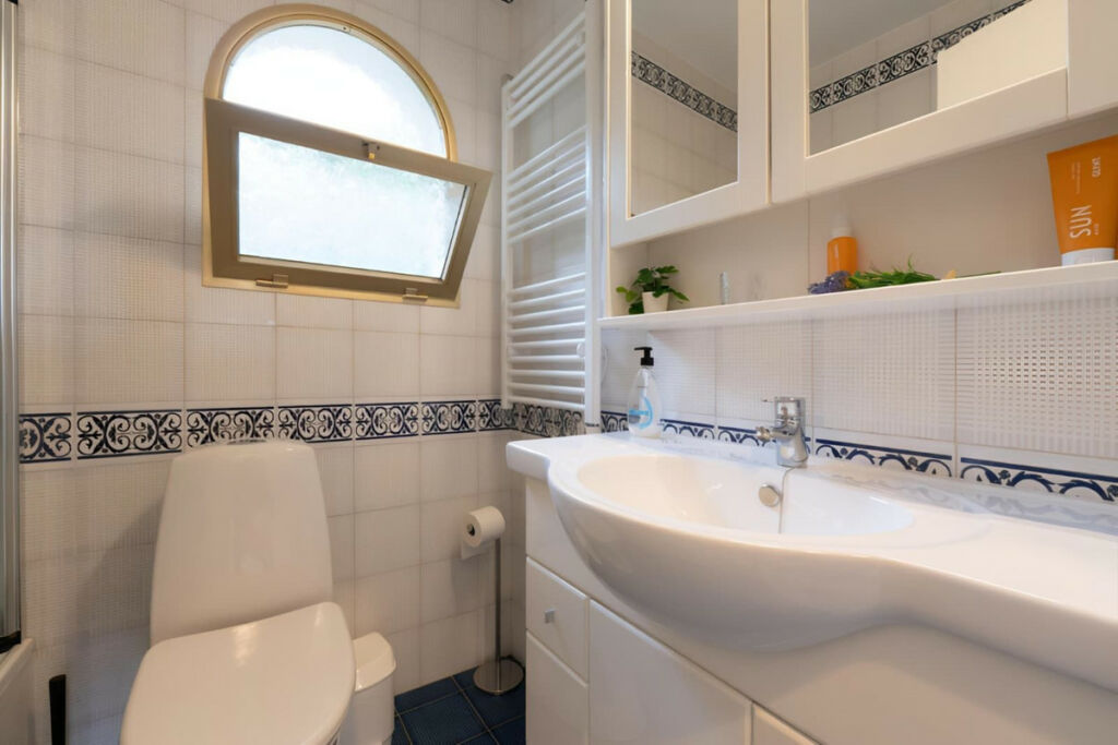 Detached Villa Torreblanca Málaga - image 16