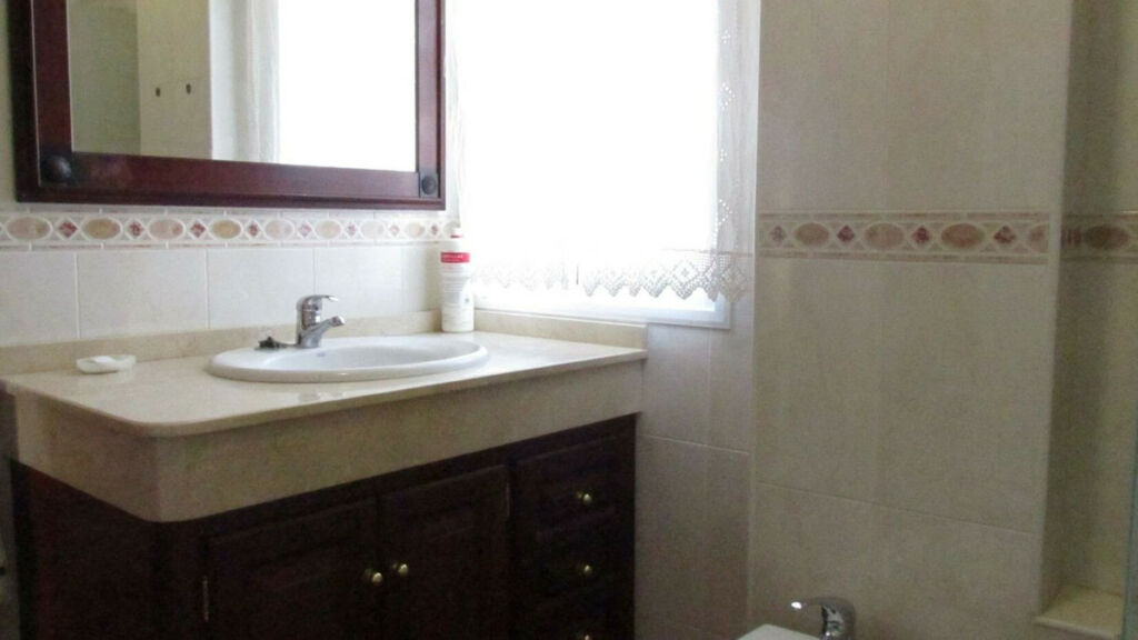Semi-Detached House San Pedro de Alcántara Málaga - image 16