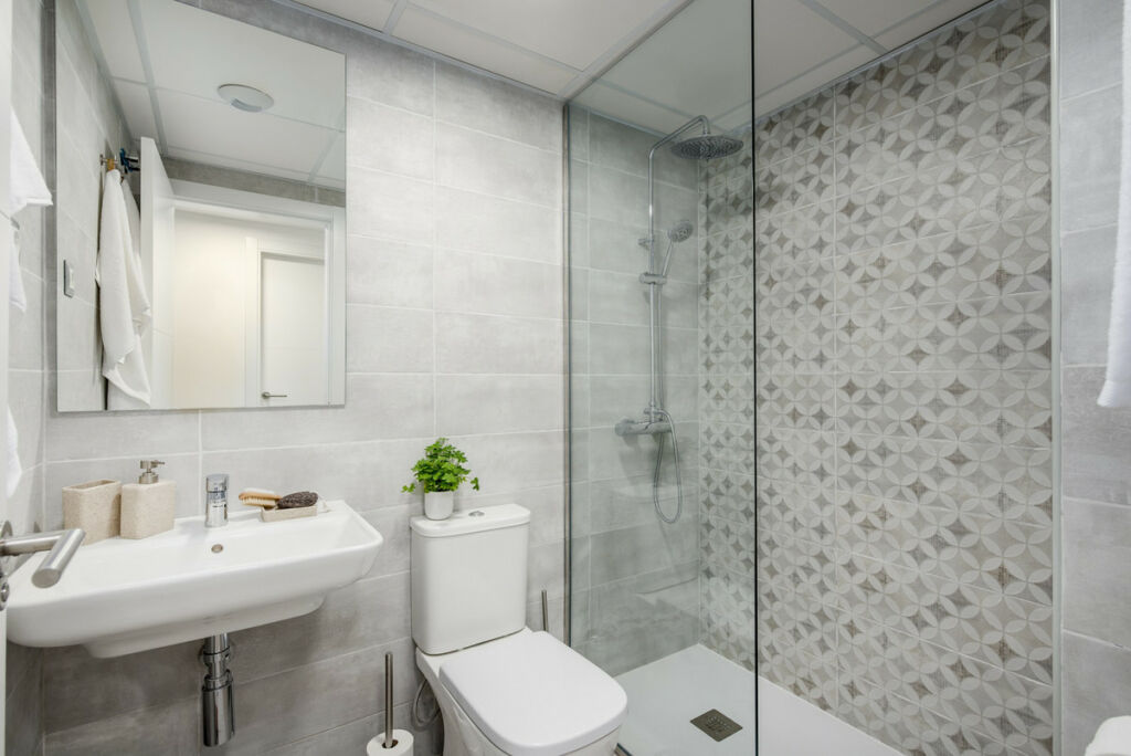 Middle Floor Apartment Estepona Málaga - image 16