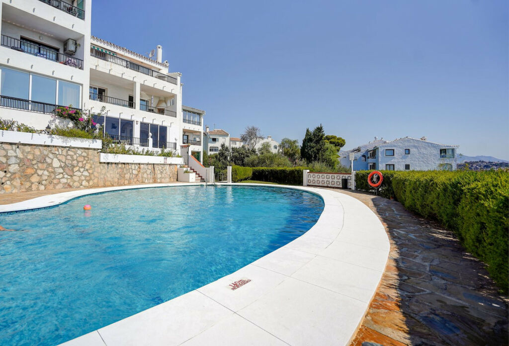 Penthouse Torrenueva Málaga - image 16