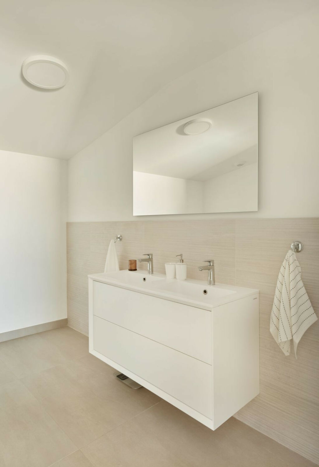 Penthouse Duplex Higueron Málaga - image 16