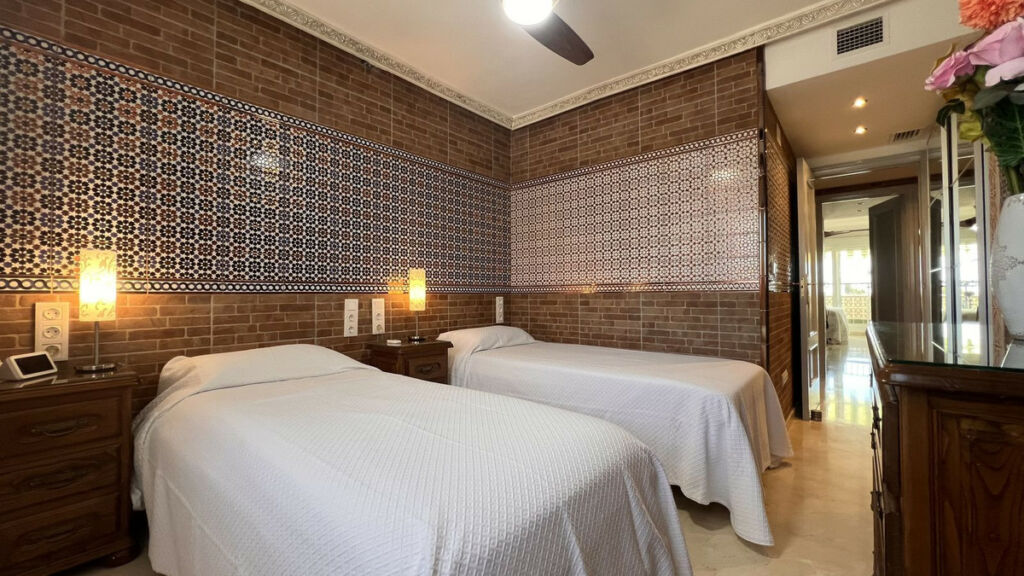 Penthouse San Pedro de Alcántara Málaga - image 16