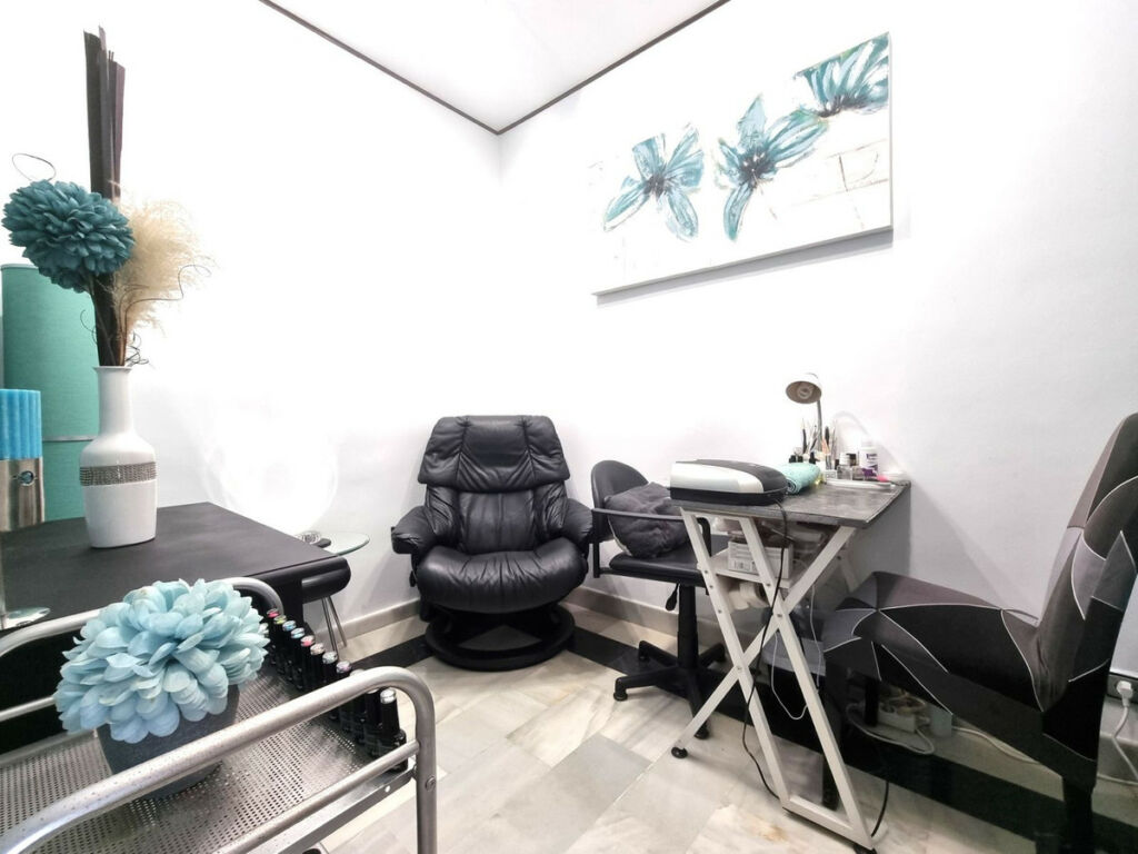 Ground Floor Apartment Calahonda Málaga - image 17