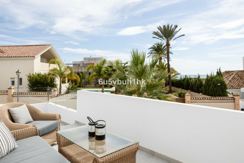 Townhouse El Rosario Málaga - image 16