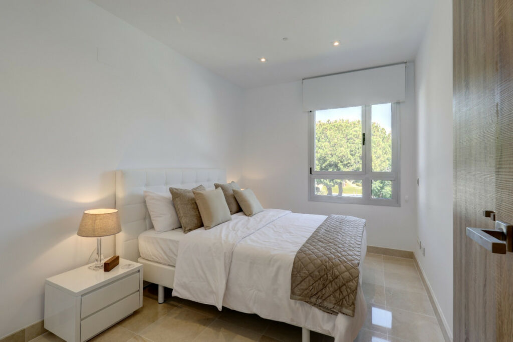 Penthouse Nueva Andalucía Málaga - image 16