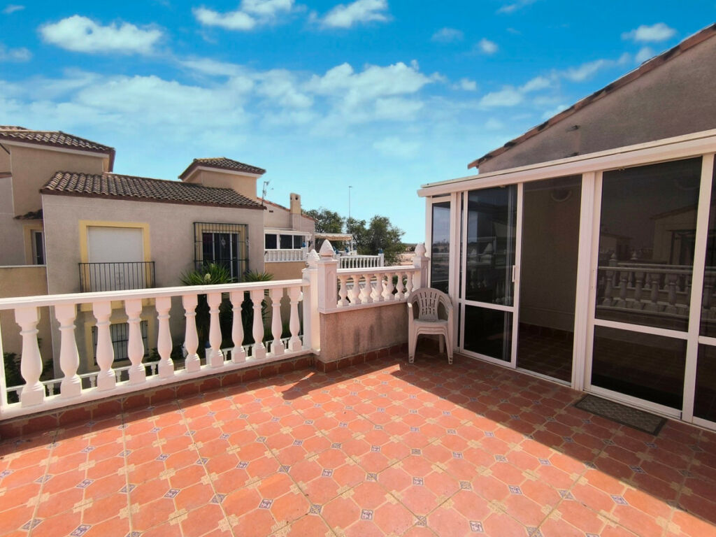 Detached Villa Algorfa Alicante - image 16