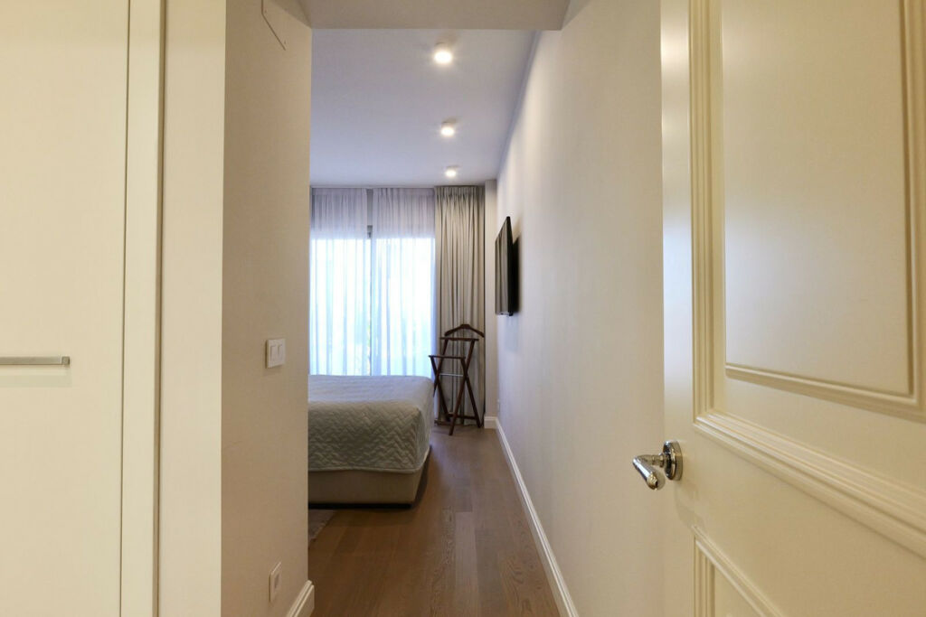 Middle Floor Apartment Estepona Málaga - image 16