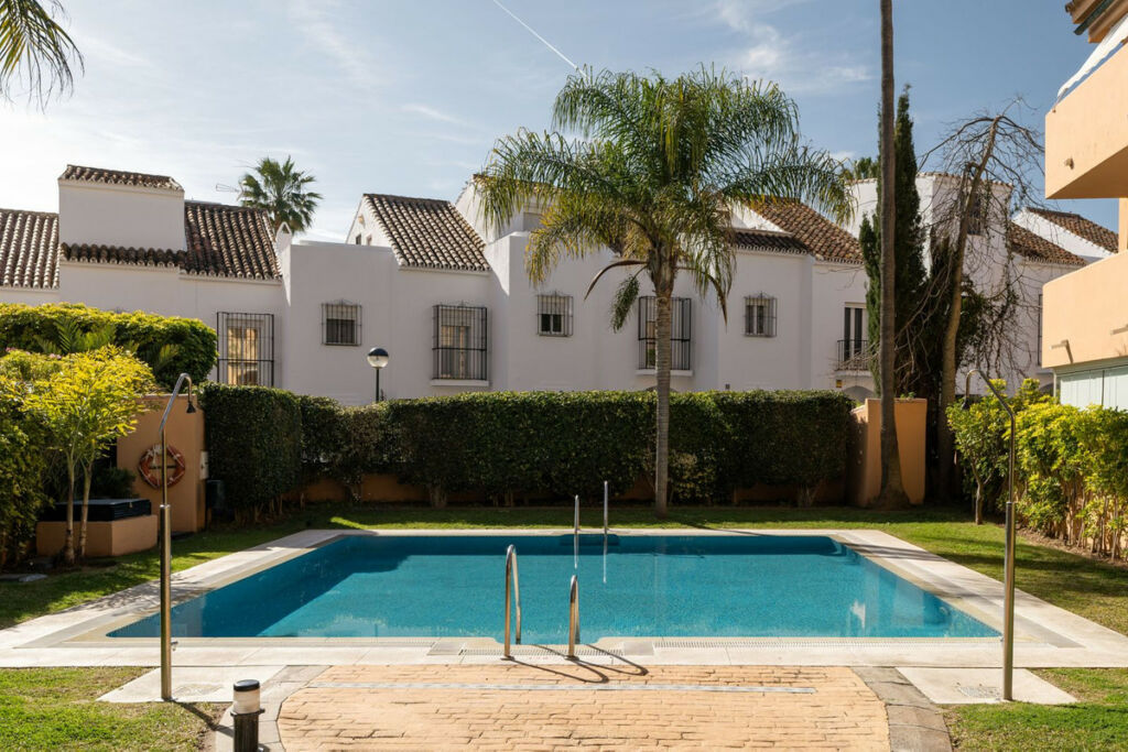 Top Floor Apartment El Rosario Málaga - image 16