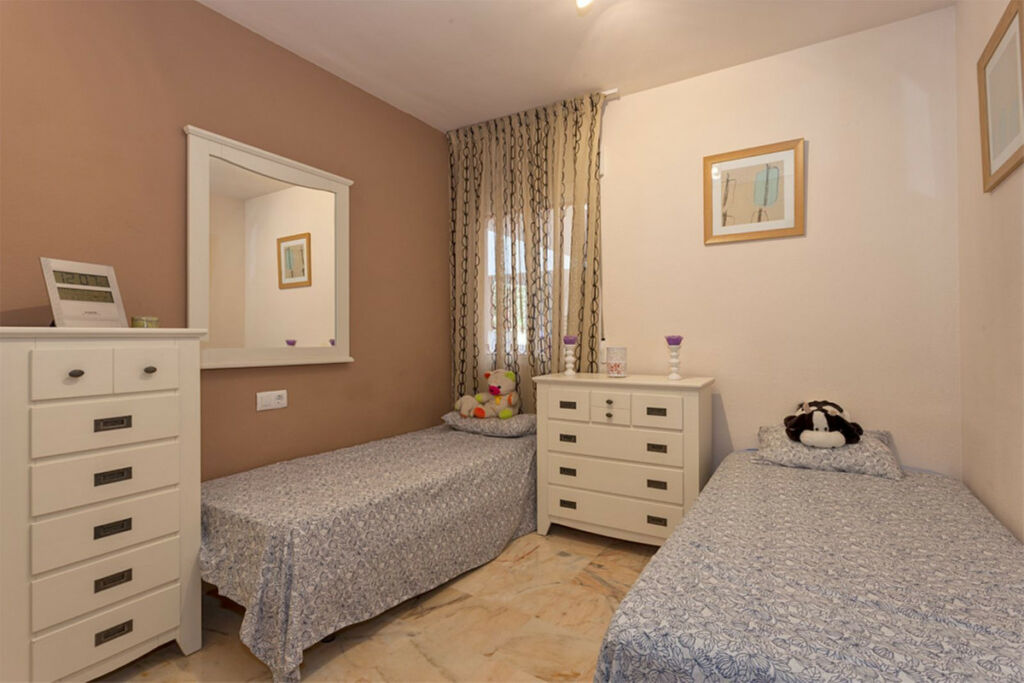 Middle Floor Apartment Benalmadena Costa Málaga - image 17