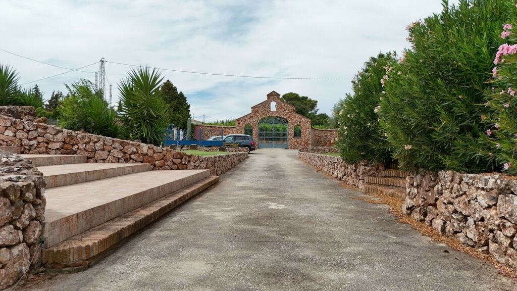 Detached Villa Alhaurín el Grande Málaga - image 16