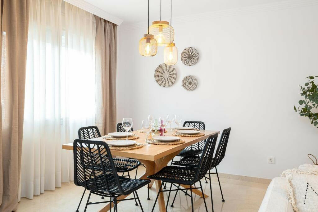 Middle Floor Apartment Fuengirola Málaga - image 16