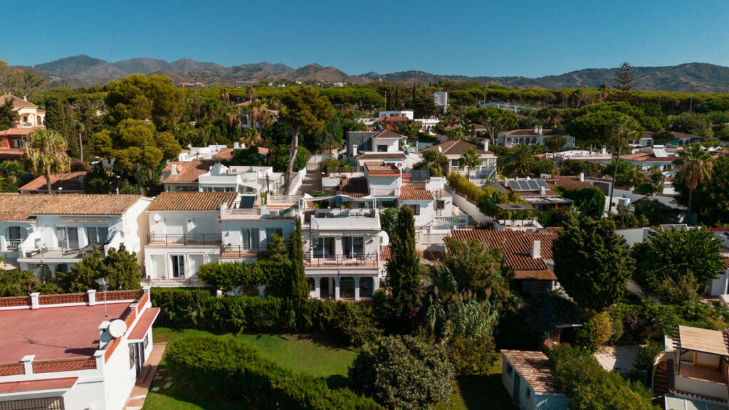 Semi-Detached House Costabella Málaga - image 16