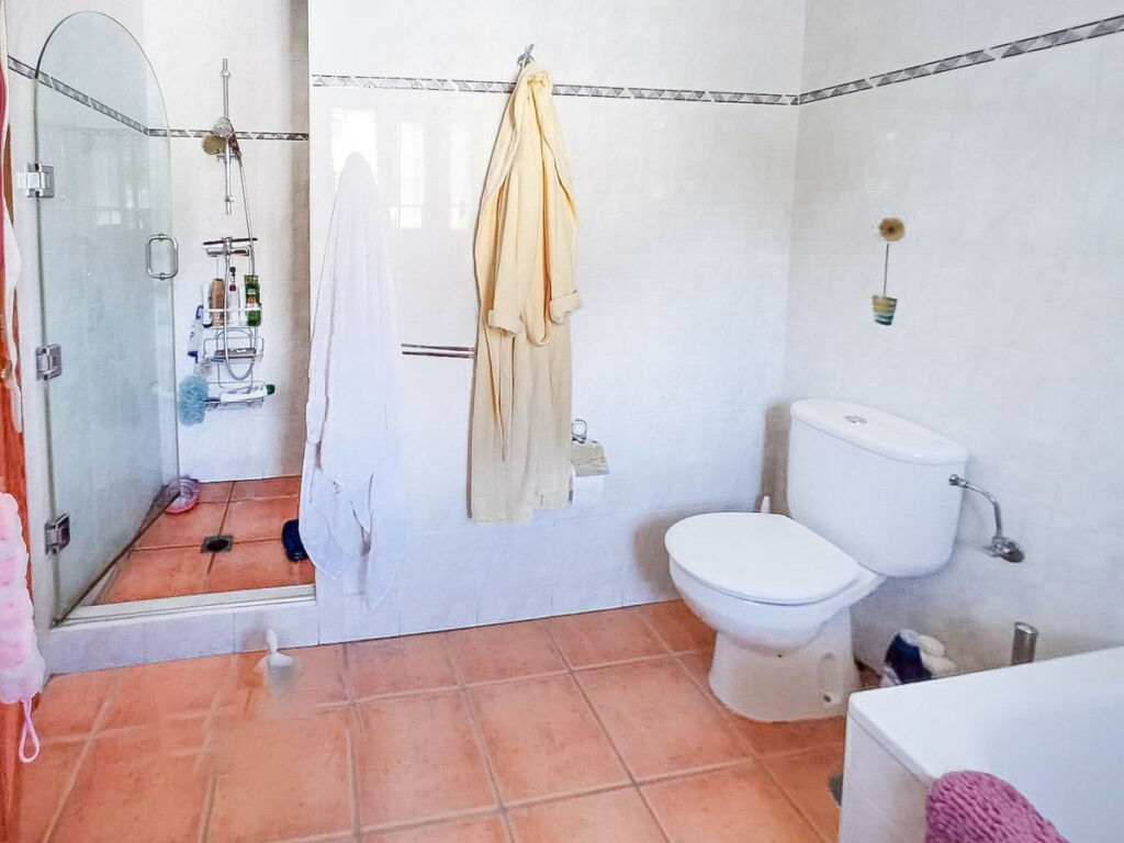 Detached Villa La Nucia Alicante - image 16